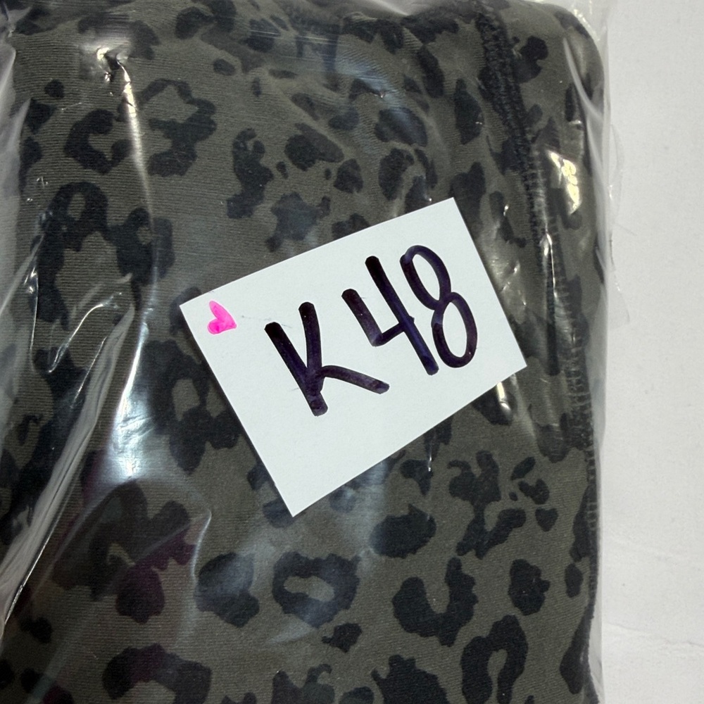 Athleta Women's Size XXS Elation Ultra High Rise Leopard Print Tight Leggings - Picture 9 of 9